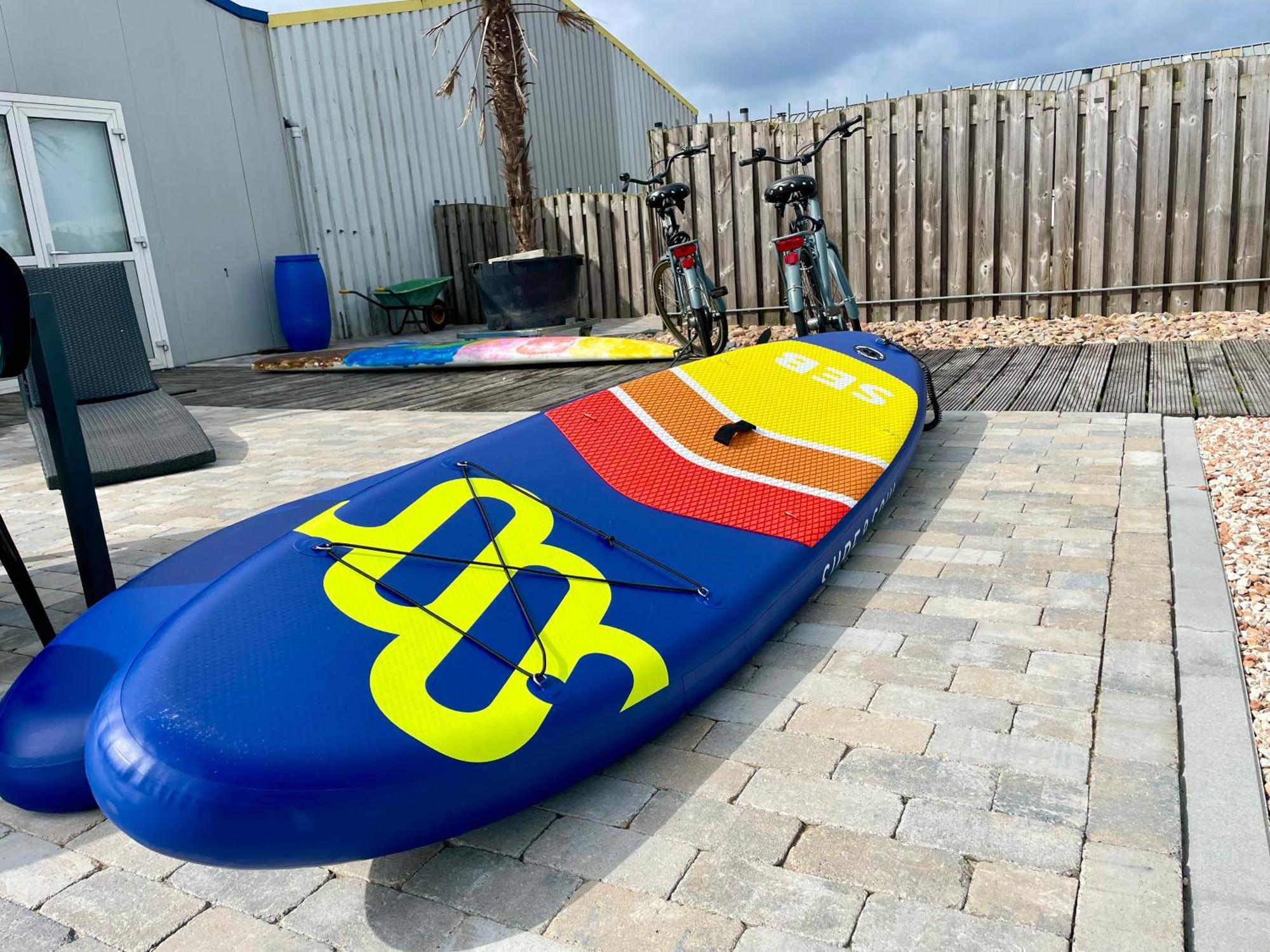 Island Sleeping Hotel Aalsmeer Exterior photo